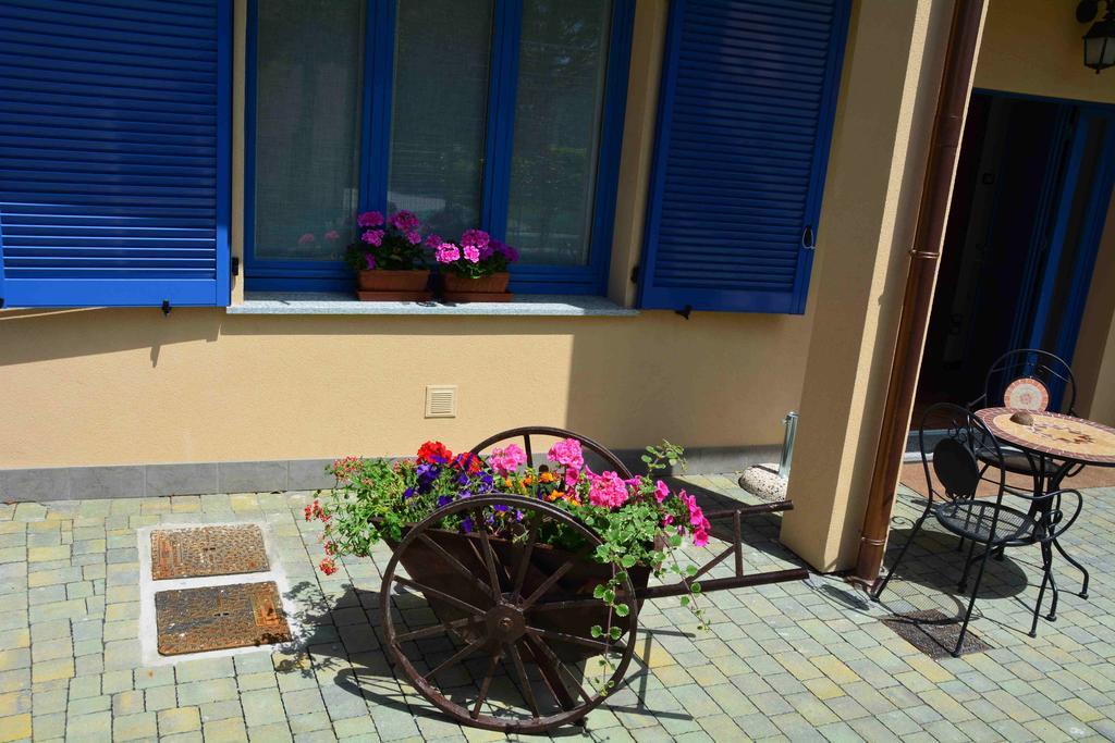 B&B La Casa Di Trizzi Комо Екстериор снимка
